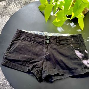 Low Rise AE Shorts